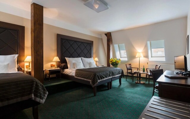 Hotel William