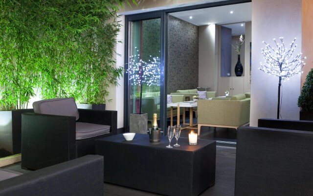 Serotel Suites