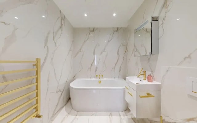 Amazing Newly Refurbished Mews House