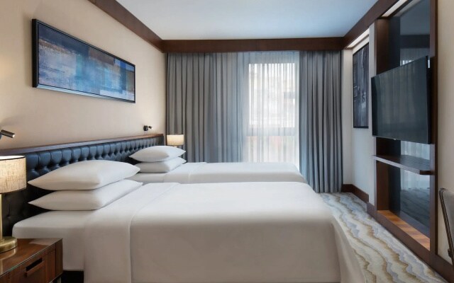 Отель Sheraton Istanbul City Center