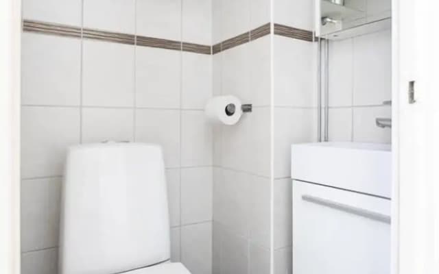 2ndhomes Bright Top Floor Studio in Fredrikinkatu