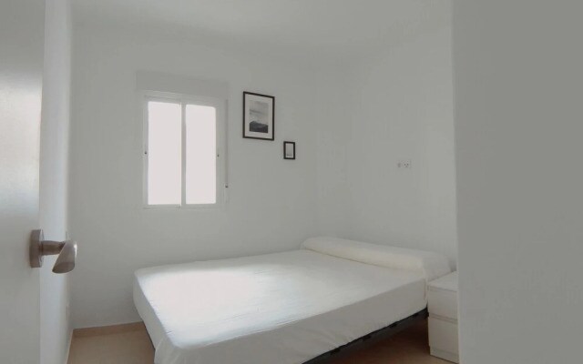 Apartamento interior cercano al parque Olof Palme AP5