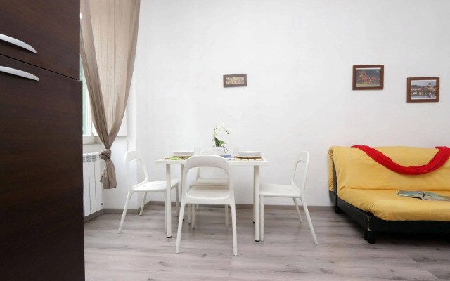 Beesprint Navona Apartment