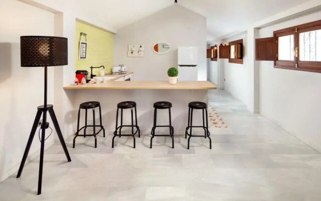 Valentina Home