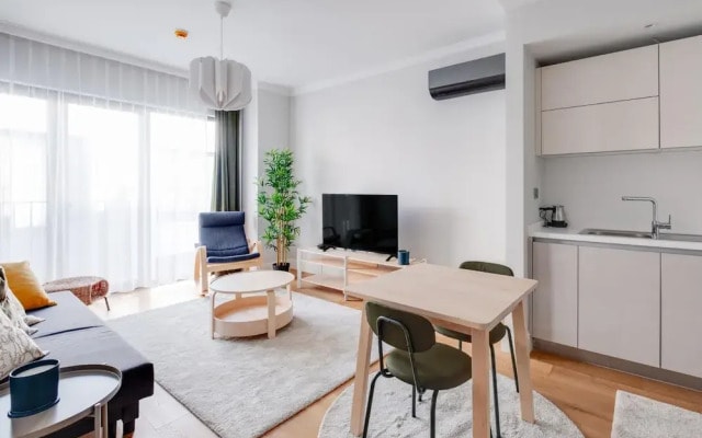 Modern Flat 5 min to Metro on Istiklal Avenue