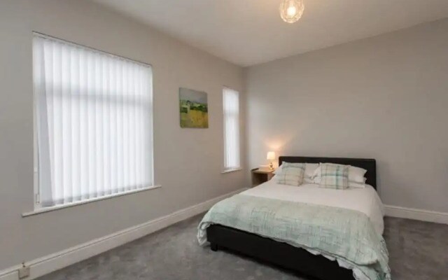 Town House @ Wistaston Road