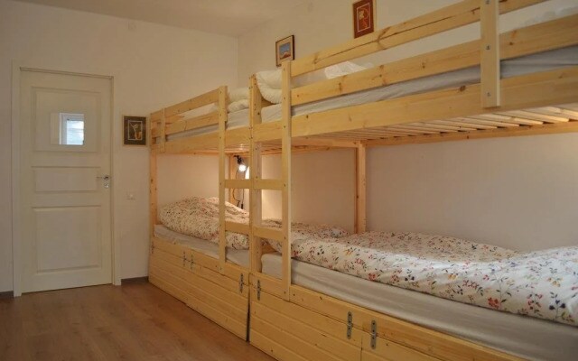 Hostel CLUB 33