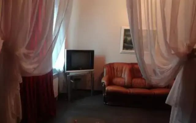 Novoshosseynaya Apartment
