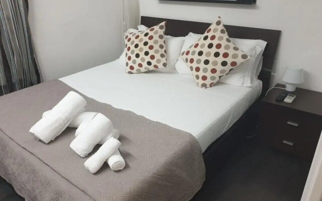 Flatinrome Navona