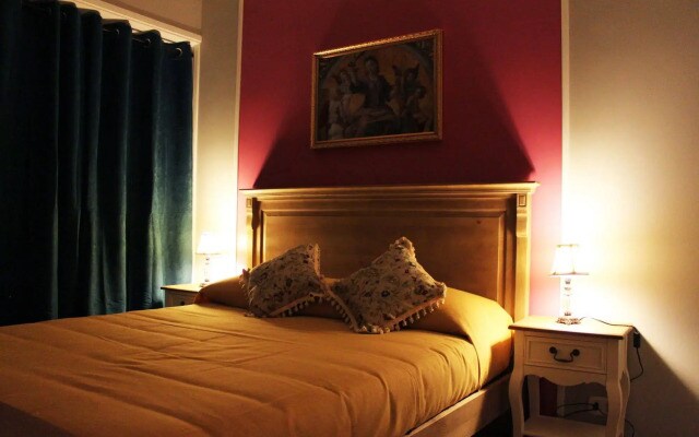 Raphael Rooms