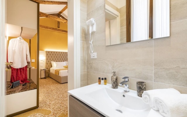Residenza La Duchessa Deluxe Rooms