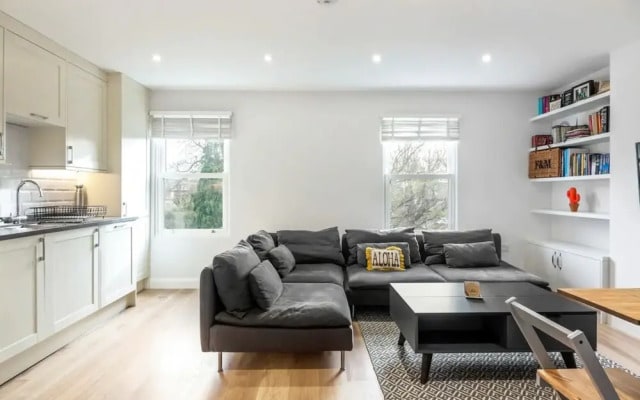 Modern And bright 1 Bedroom Apartment in Ealing