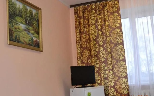 Отель Искра