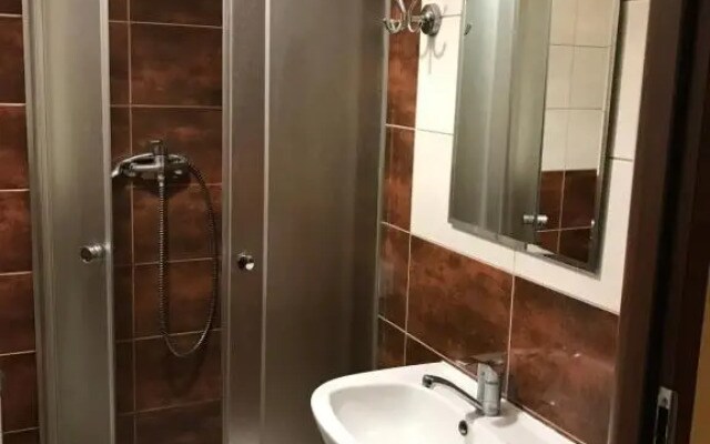 Hostel Henrix