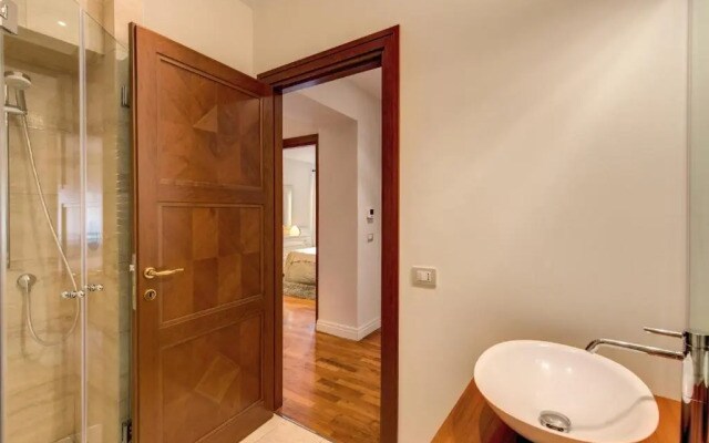 Trevi Chic Apartment