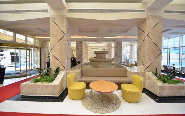 Mac Hotel Vazo Kule