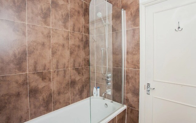 1 Bedroom Flat In Vibrant Brixton