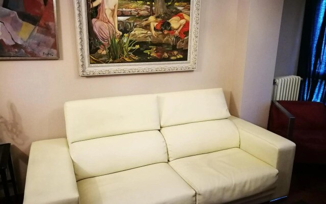 Apartamentos Suites Torr en Caja Mágica - Madrid
