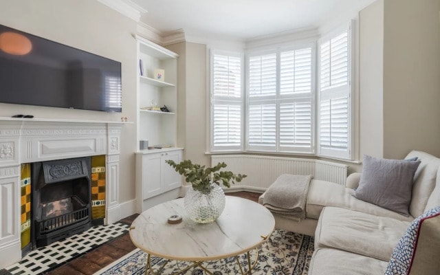 Lavish Nordic Styled Fulham Home by the Thames