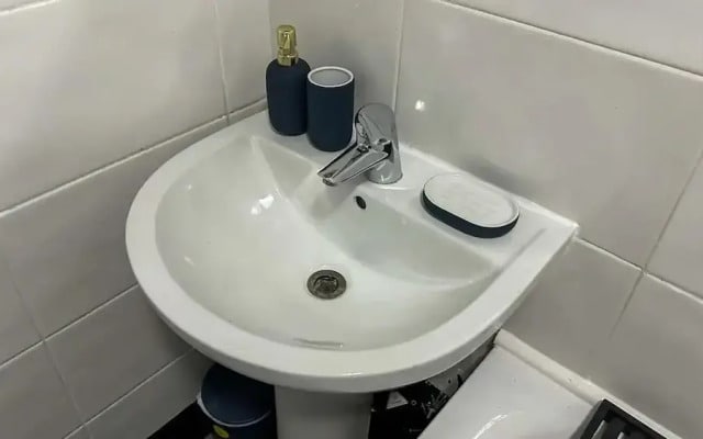 2-bed - Sleeps 4 - Pet Friendly & Free Parking