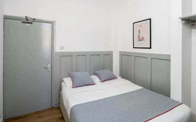 OYO 117 Kings Hotel
