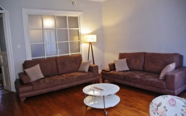 Cozy 3 Bedroom Flat near Galata Tower