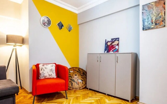 Apartment 250 m to Metro Station in Uskudar