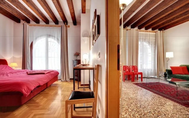 Venice Suite Apartment