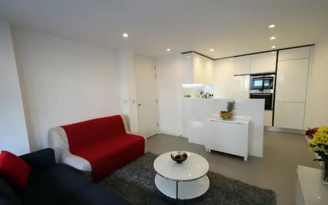Dance Square Apartments