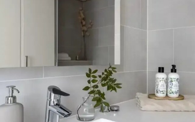 New Stylish 1BR Apt. in Trendy Kallio