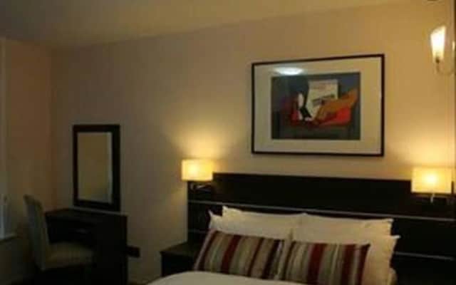 BayTree Hotel