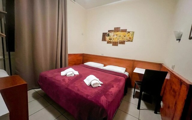 Alius Hotel