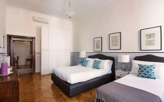 Rome Accommodation - Villa Medici