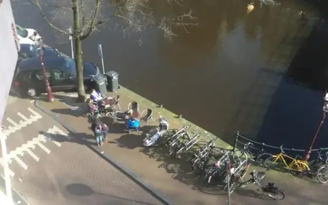 amsterdam canal house