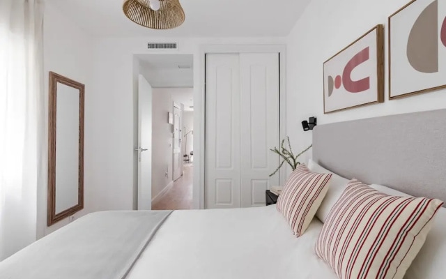 Madrid Sur Apartments by Olala Homes