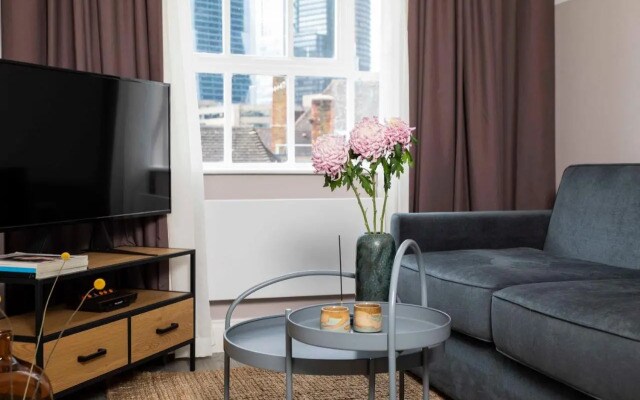 Aldgate Commercial House Apartments