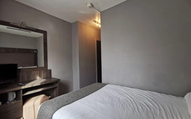Hotel Lily