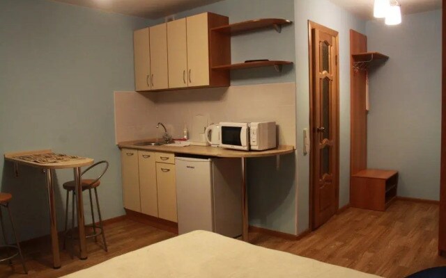 Hotel-Home Apartments