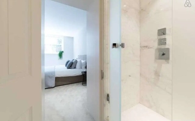 Elegant 2bed Duplex W/gdn Near Buckingham Palace