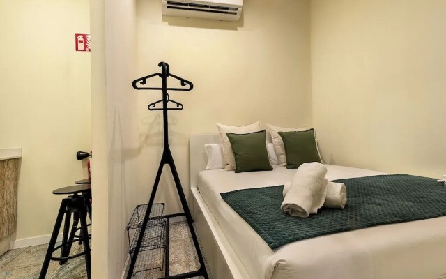 La Bodega Suites