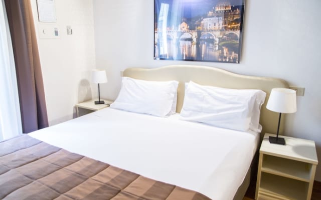 Best Suites Navona