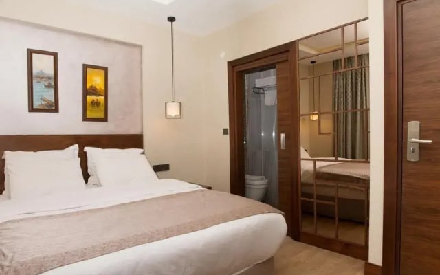 Trass Hotel