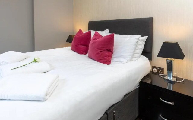 Luxury Central City of London Apartments