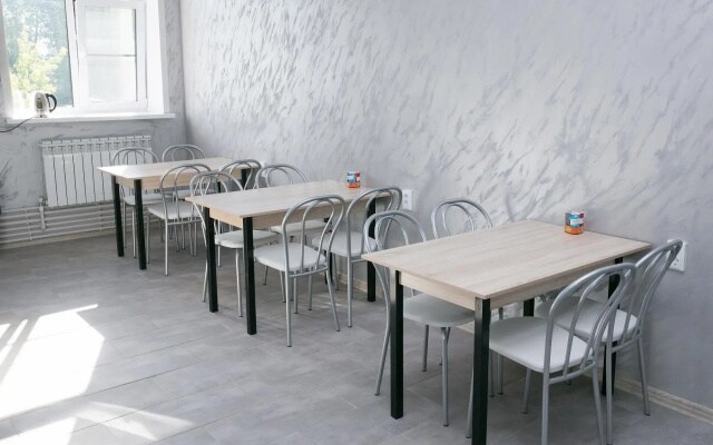 Отель PRO100HOSTEL.76 (Про100Хостел.76)