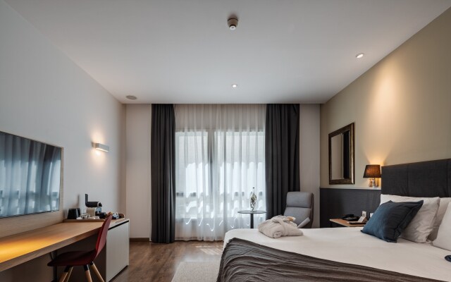Crowne Plaza Madrid Airport by IHG