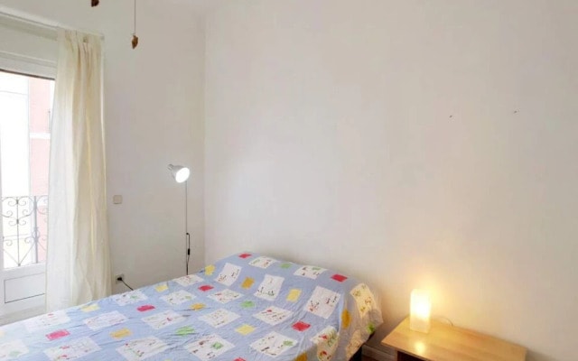 Apartamento de 2 Habitaciones en Lavapies