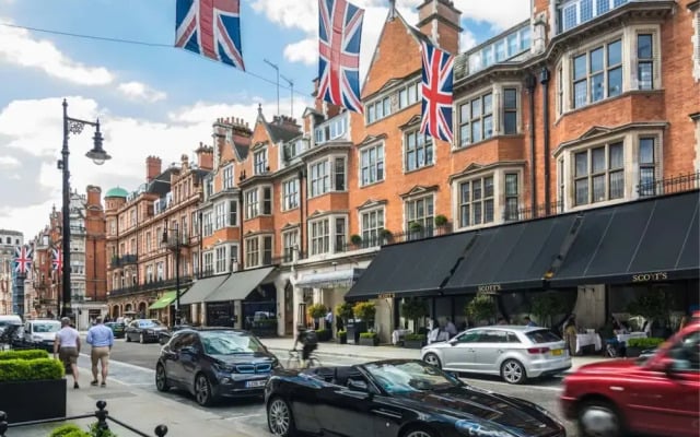 The Mayfair Parade - Trendy 1bdr Pied-a-terre in Mayfair