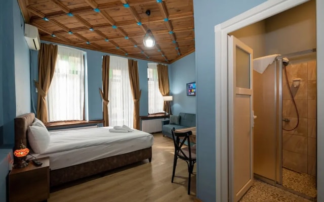 Taksim Antique Hotel