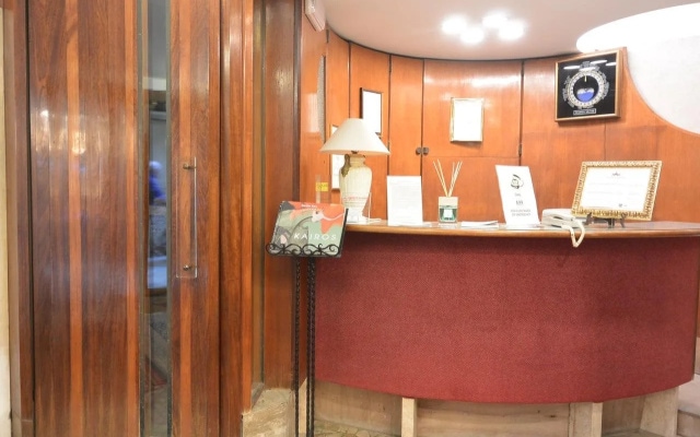 Hotel Ambassador Tre Rose