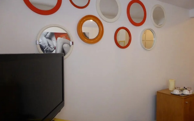 Une chambre a Neuilly